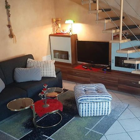 Ferienwohnung Regina Sankt Peter-Freienstein Exteriör bild