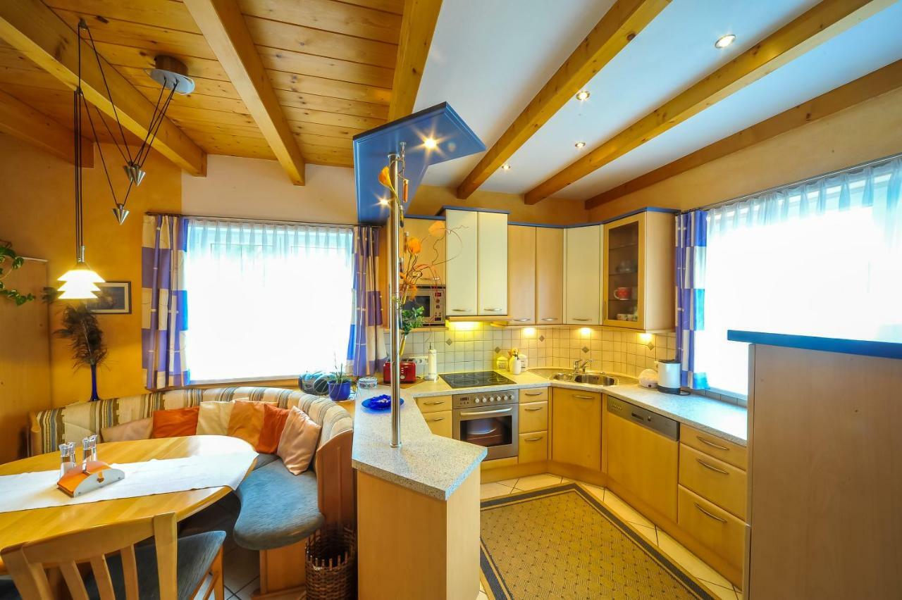 Ferienwohnung Regina Sankt Peter-Freienstein Exteriör bild